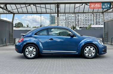 Хэтчбек Volkswagen Beetle 2016 в Днепре