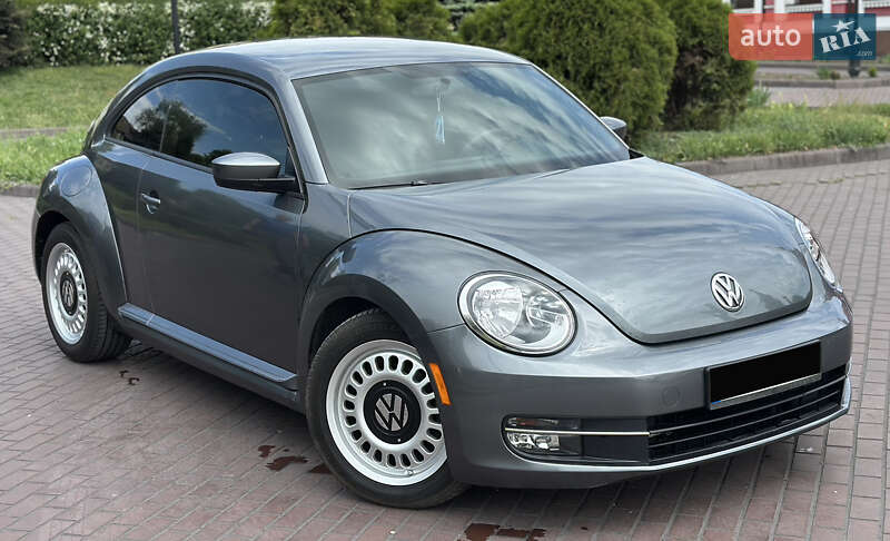 Хэтчбек Volkswagen Beetle 2014 в Днепре