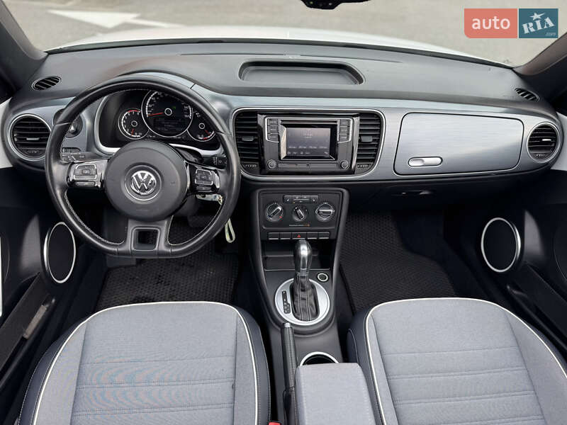 Кабріолет Volkswagen Beetle 2016 в Києві