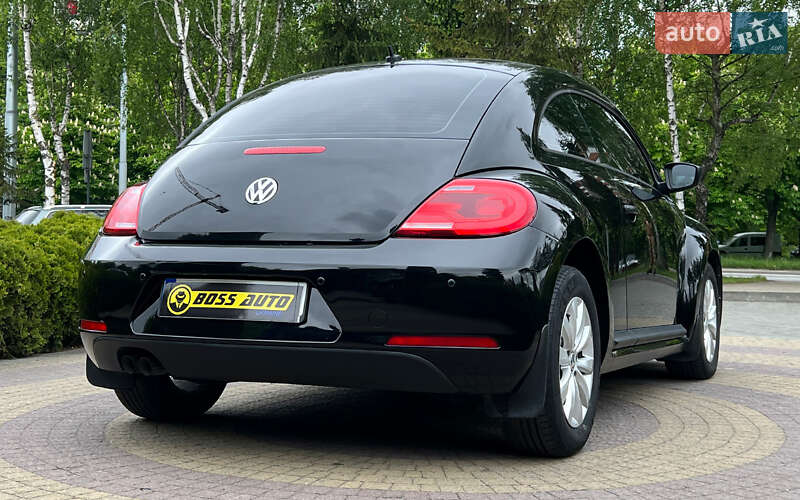 Хэтчбек Volkswagen Beetle 2014 в Львове