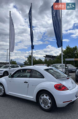 Хэтчбек Volkswagen Beetle 2015 в 