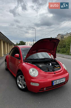 Хэтчбек Volkswagen Beetle 2000 в 