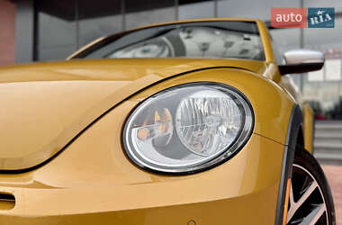 Хетчбек Volkswagen Beetle 2016 в 
