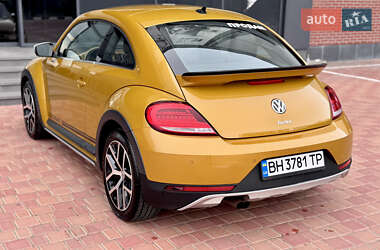 Хетчбек Volkswagen Beetle 2016 в 