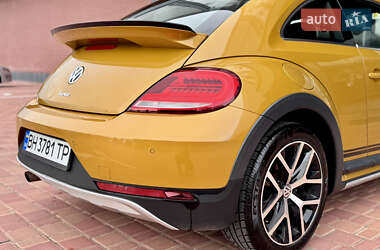 Хетчбек Volkswagen Beetle 2016 в 