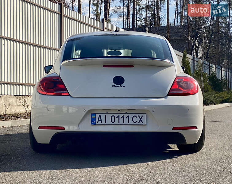 Хэтчбек Volkswagen Beetle 2013 в Киеве