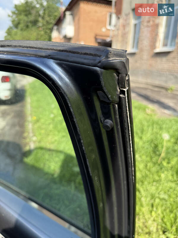 Хетчбек Volkswagen Beetle 2002 в Полтаві