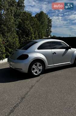 Хетчбек Volkswagen Beetle 2012 в 