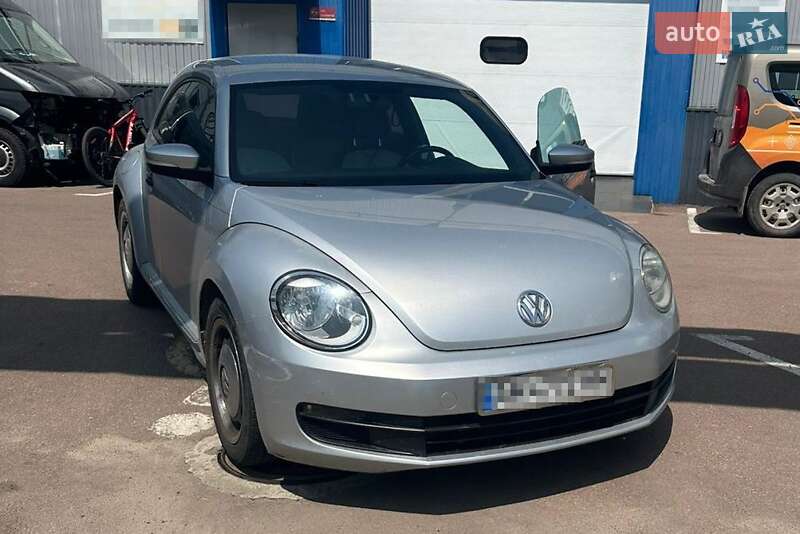 Хетчбек Volkswagen Beetle 2015 в Житомирі
