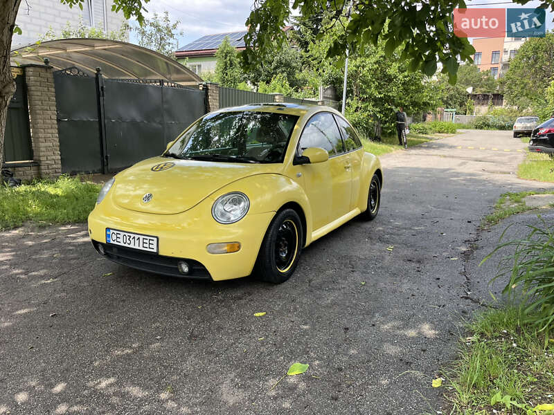 Хэтчбек Volkswagen Beetle 2001 в Киеве