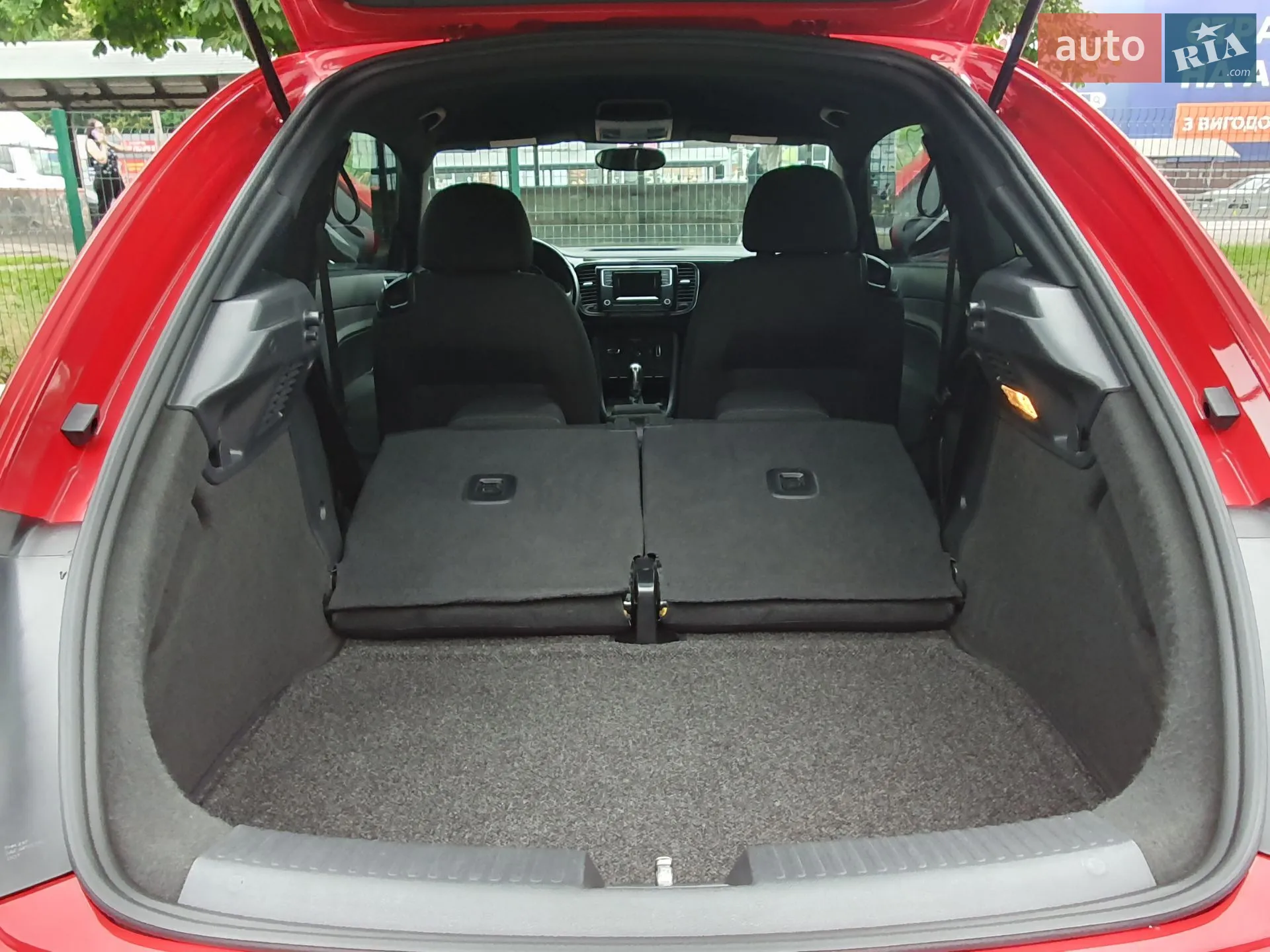 2019 Volkswagen Beetle - мініатюра 35
