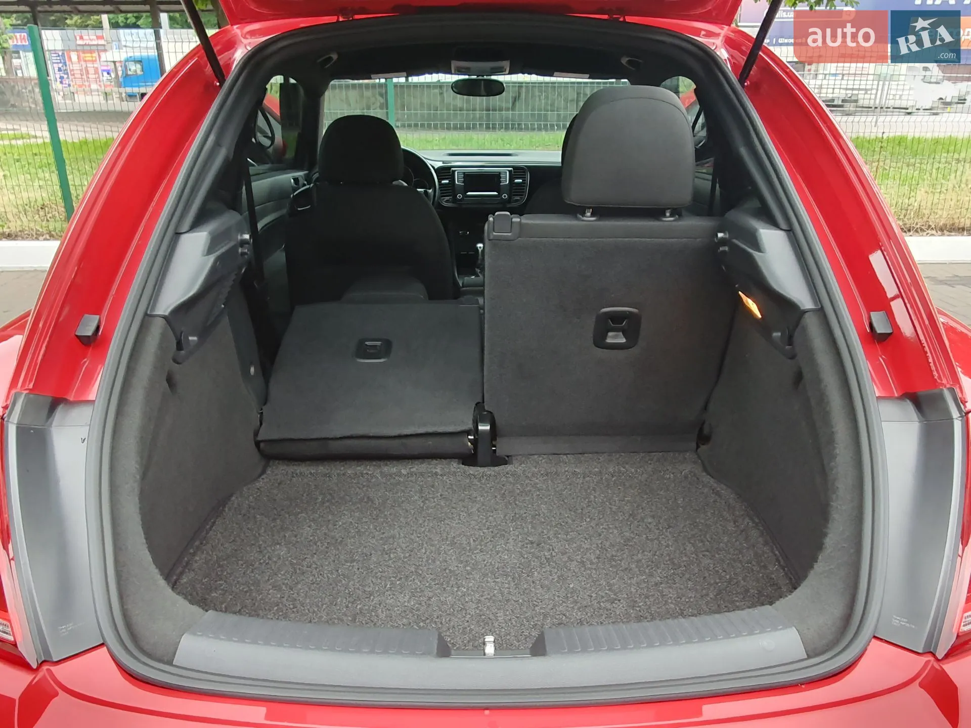 2019 Volkswagen Beetle - мініатюра 34