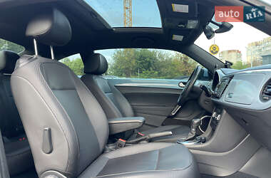 Хэтчбек Volkswagen Beetle 2015 в 