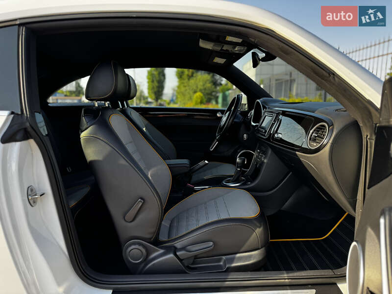 Хэтчбек Volkswagen Beetle 2016 в Сумах