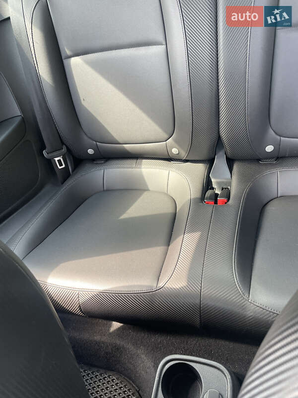 Хэтчбек Volkswagen Beetle 2011 в Киеве