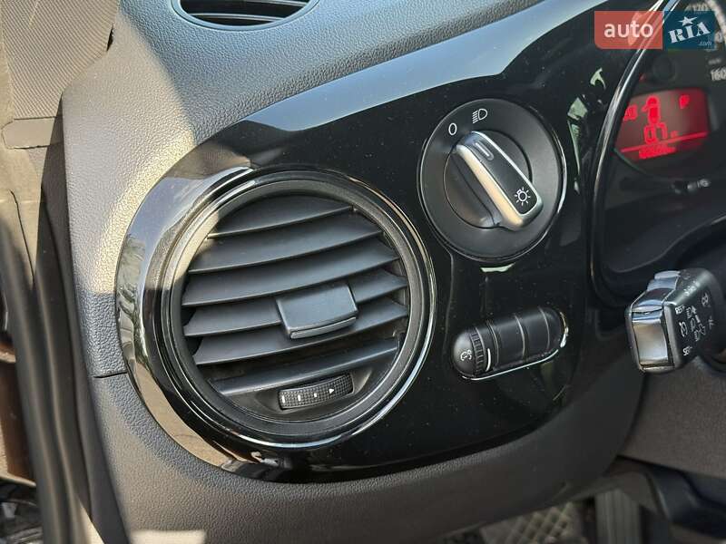 Хэтчбек Volkswagen Beetle 2015 в Кривом Роге