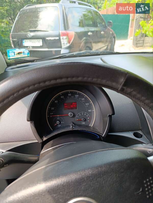 Хэтчбек Volkswagen Beetle 2010 в Киеве