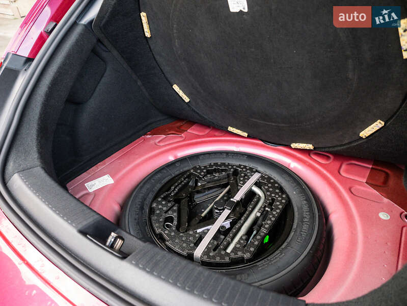 Хетчбек Volkswagen Beetle 2016 в Києві