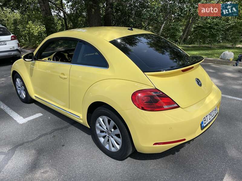 Хетчбек Volkswagen Beetle 2015 в Києві