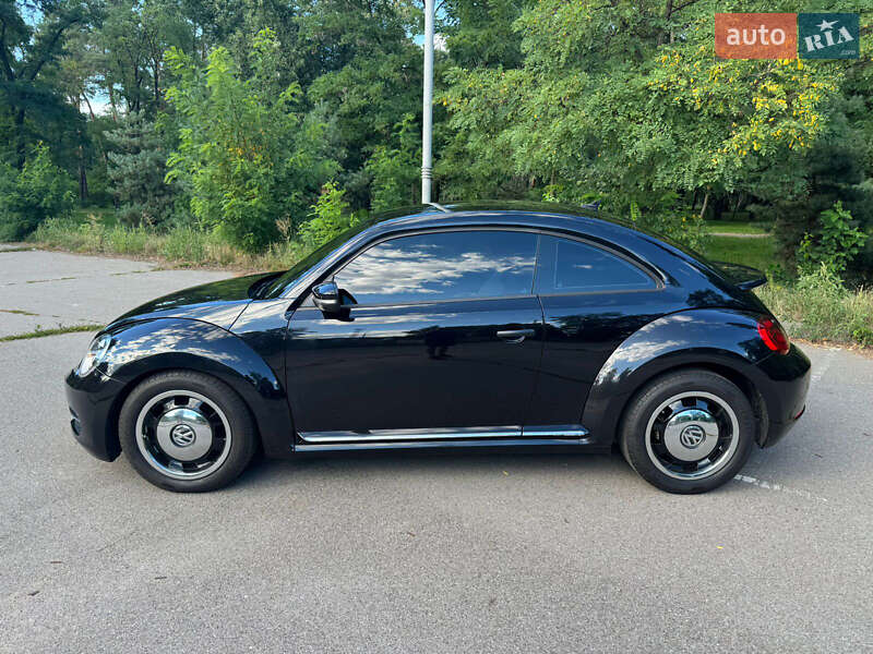 Хетчбек Volkswagen Beetle 2016 в Києві
