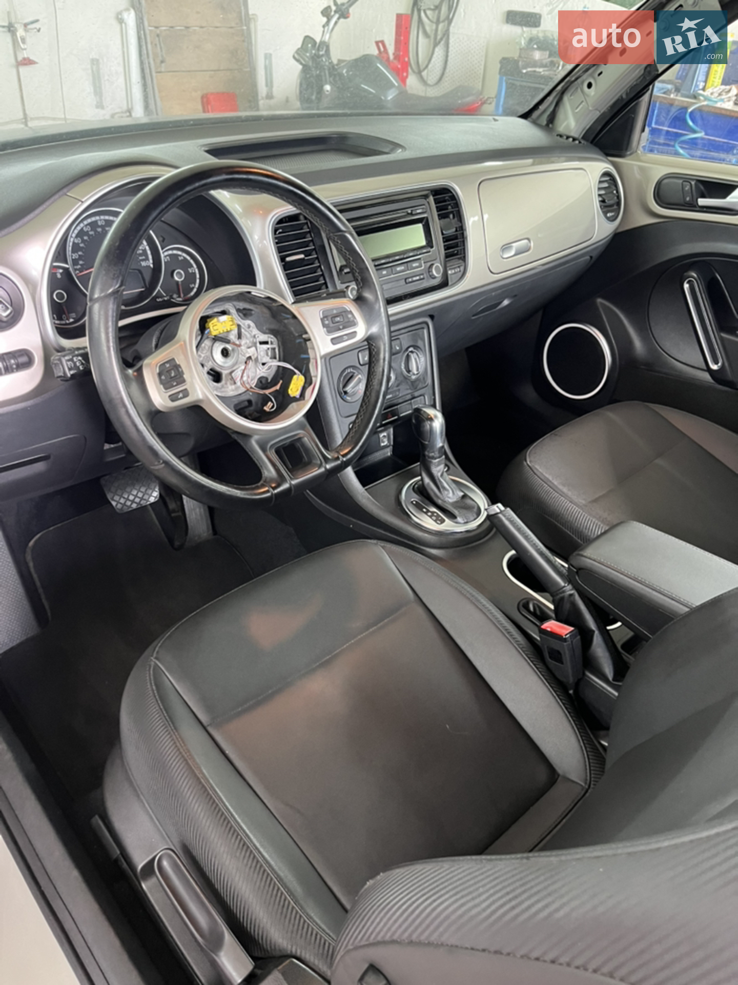 2013 Volkswagen Beetle - мініатюра 20