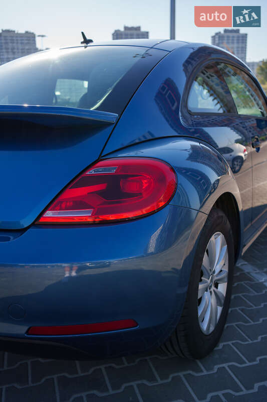 Хетчбек Volkswagen Beetle 2015 в Києві фото 12 Хетчбек Volkswagen Beetle 2015 в Києві