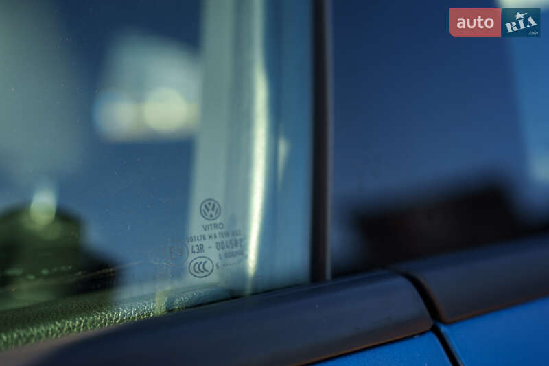 Хетчбек Volkswagen Beetle 2015 в Києві фото 19 Хетчбек Volkswagen Beetle 2015 в Києві