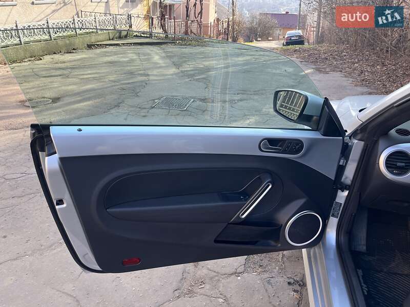 Хетчбек Volkswagen Beetle 2013 в Києві
