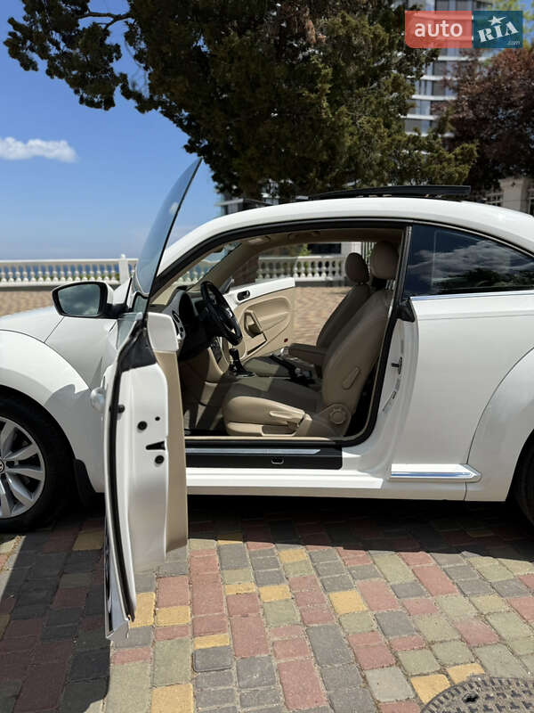 Хэтчбек Volkswagen Beetle 2014 в Одессе