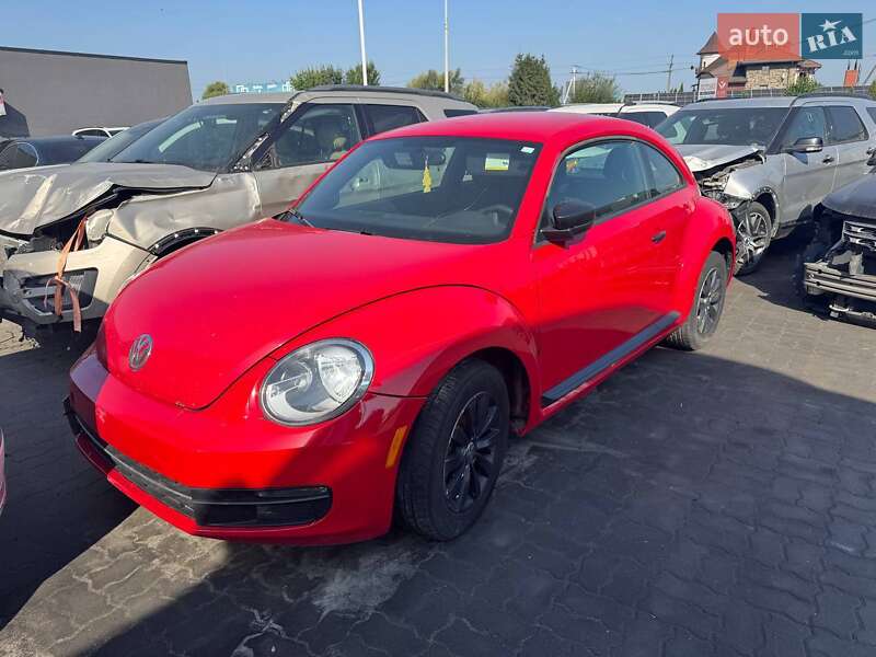 Volkswagen Beetle 2014