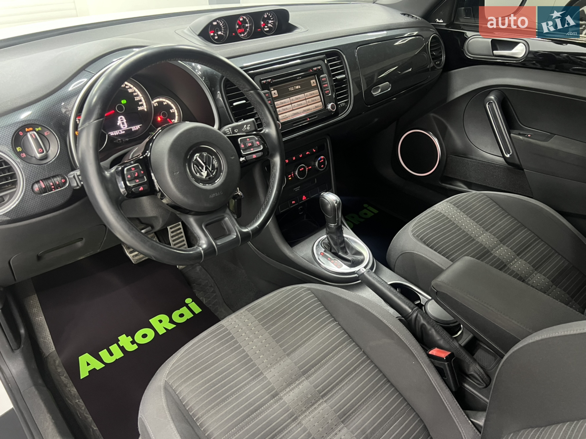 2013 Volkswagen Beetle - мініатюра 17