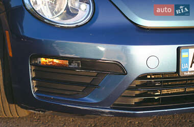 Хэтчбек Volkswagen Beetle 2017 в 