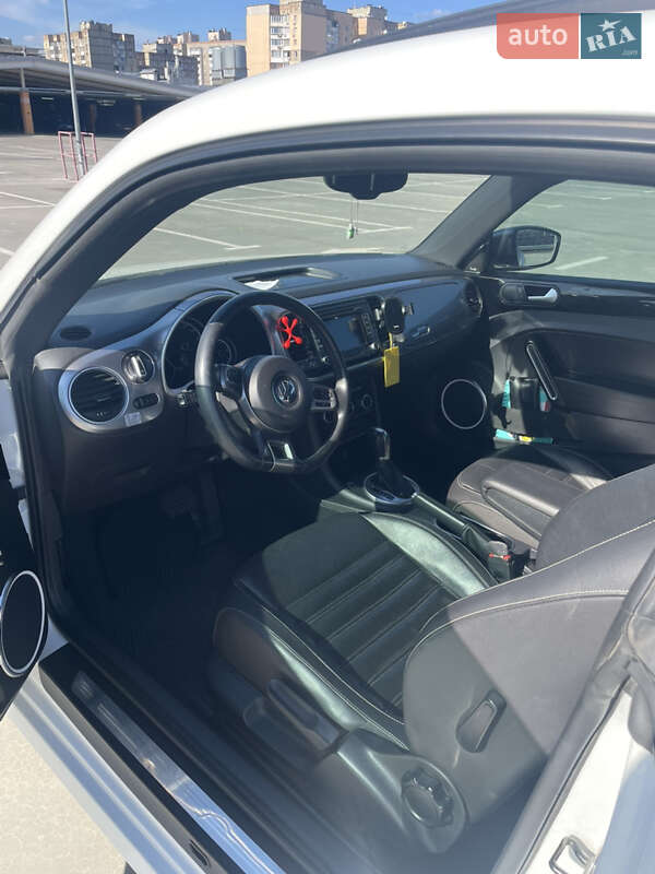 Хетчбек Volkswagen Beetle 2014 в Києві