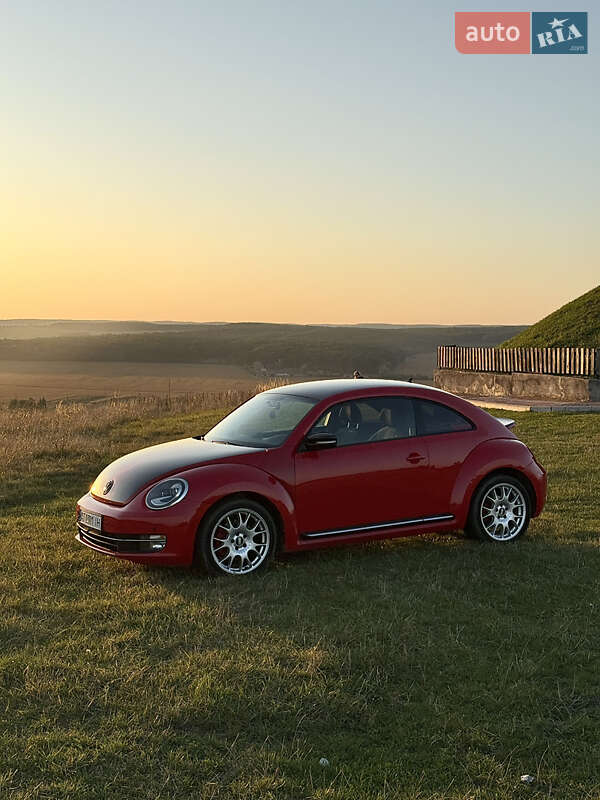 Volkswagen Beetle 2012