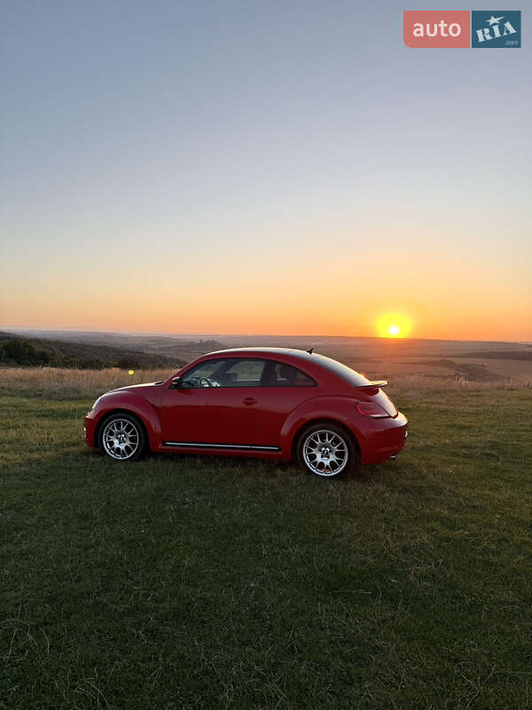 Хетчбек Volkswagen Beetle 2012 в Івано-Франківську
