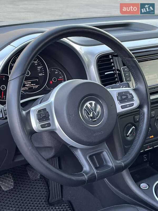 Хэтчбек Volkswagen Beetle 2012 в Киеве