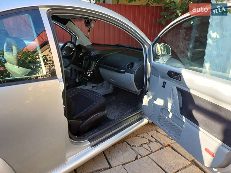 Хетчбек Volkswagen Beetle 2000 в Полтаві
