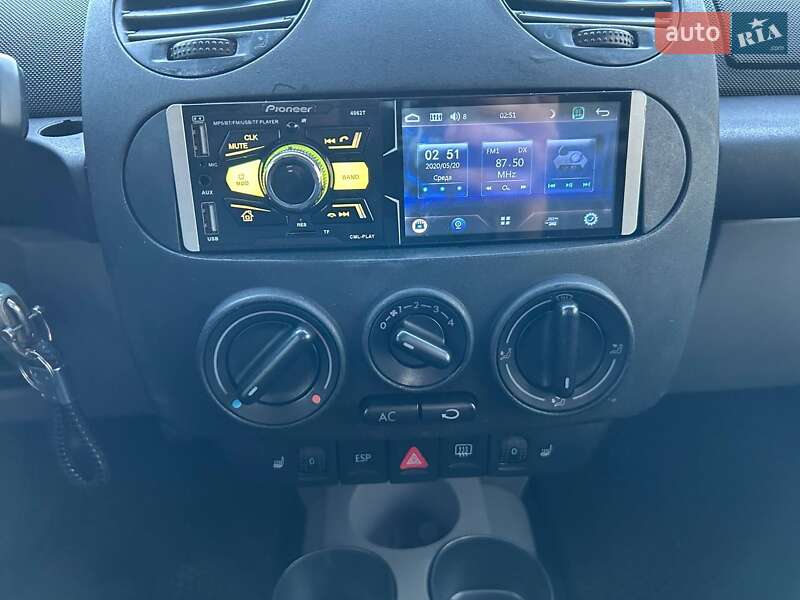 Хэтчбек Volkswagen Beetle 1999 в Киеве