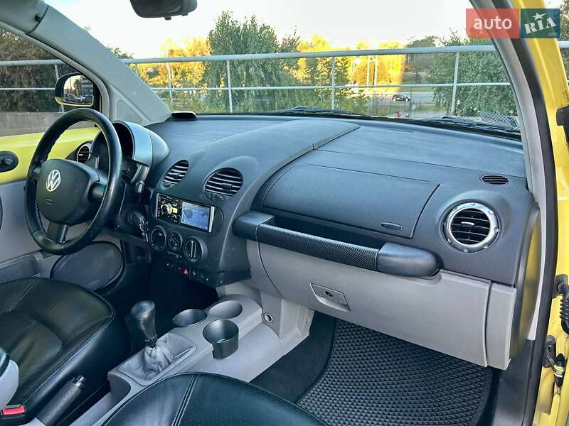 Хэтчбек Volkswagen Beetle 1999 в Киеве