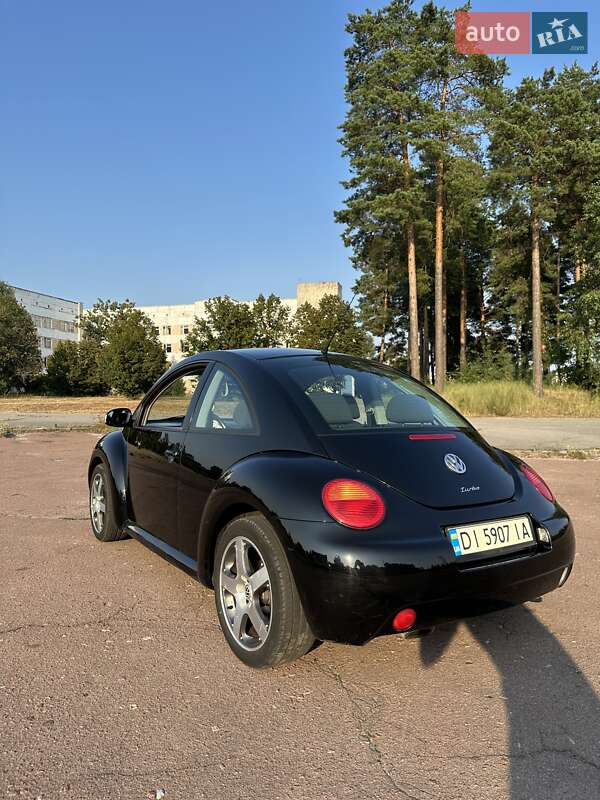 Хэтчбек Volkswagen Beetle 2003 в Славутиче