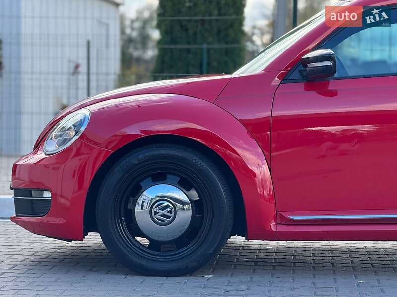 Хетчбек Volkswagen Beetle 2016 в Києві фото 11 Хетчбек Volkswagen Beetle 2016 в Києві