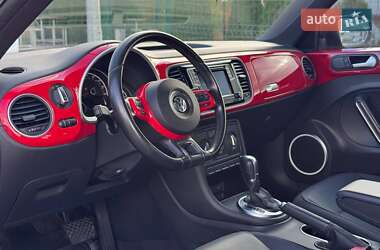 Хэтчбек Volkswagen Beetle 2016 в 