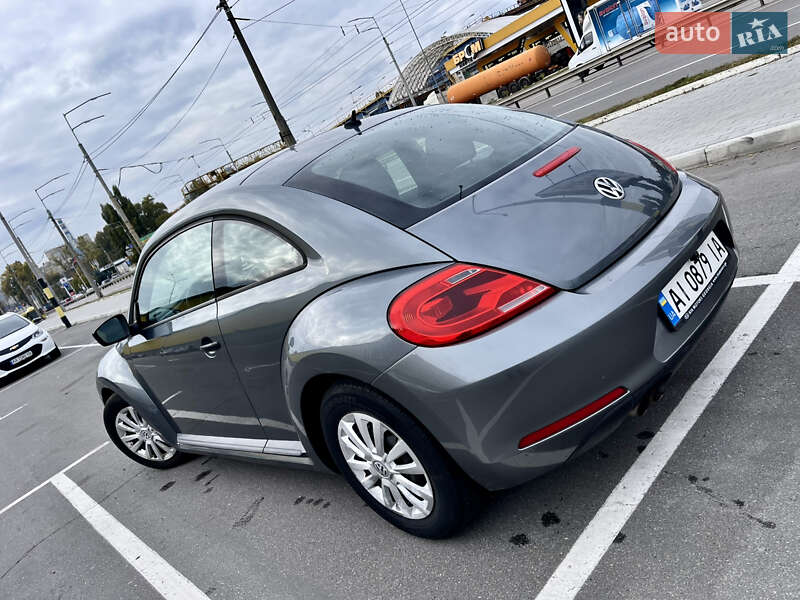 Хэтчбек Volkswagen Beetle 2011 в Киеве