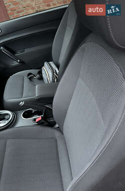 Хэтчбек Volkswagen Beetle 2013 в 