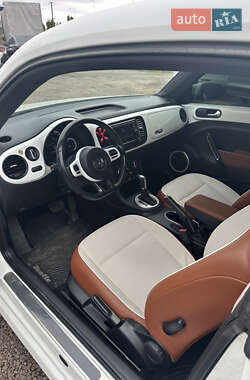 Хэтчбек Volkswagen Beetle 2016 в Львове