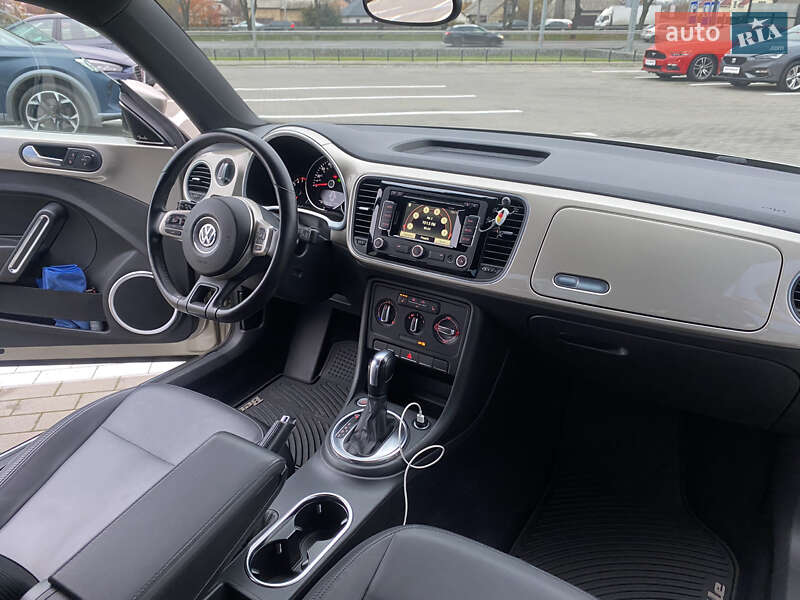Хэтчбек Volkswagen Beetle 2012 в Киеве