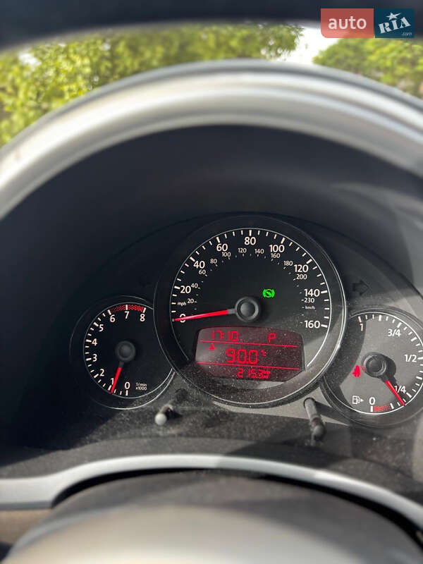 Хэтчбек Volkswagen Beetle 2012 в Харькове фото 15 Хэтчбек Volkswagen Beetle 2012 в Харькове