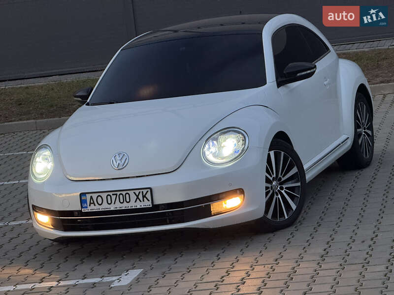 Хэтчбек Volkswagen Beetle 2013 в Ивано-Франковске фото 3 Хэтчбек Volkswagen Beetle 2013 в Ивано-Франковске