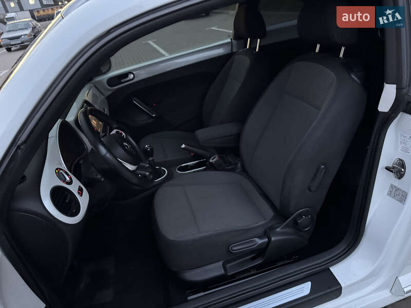 Хэтчбек Volkswagen Beetle 2013 в Ивано-Франковске фото 26 Хэтчбек Volkswagen Beetle 2013 в Ивано-Франковске