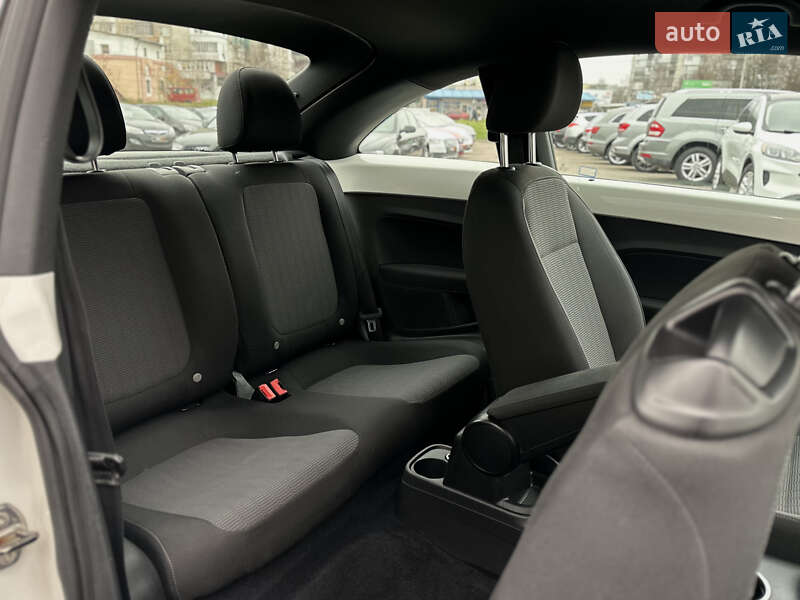 Хетчбек Volkswagen Beetle 2013 в Шептицькому